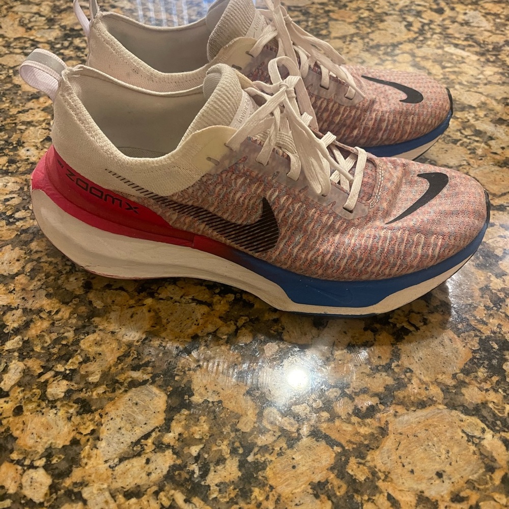 Nike Invincible Run 3